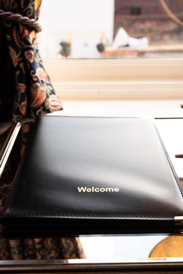 Domo Boutique Hotel 奥尔德伯里 外观 照片